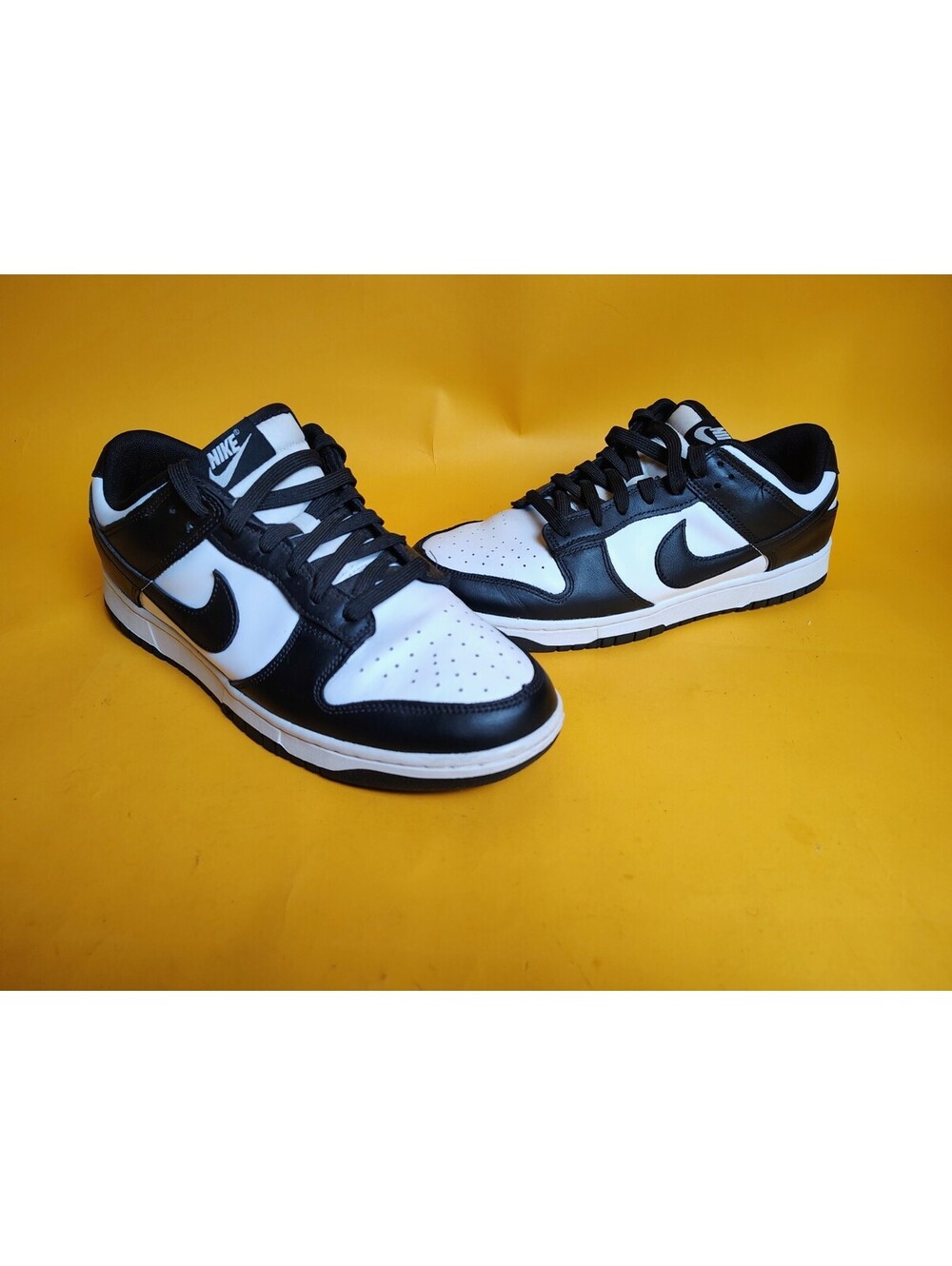 Nike Dunk Low Retro White Black Panda DD1391-100 Low Top Men's Size 10 Used